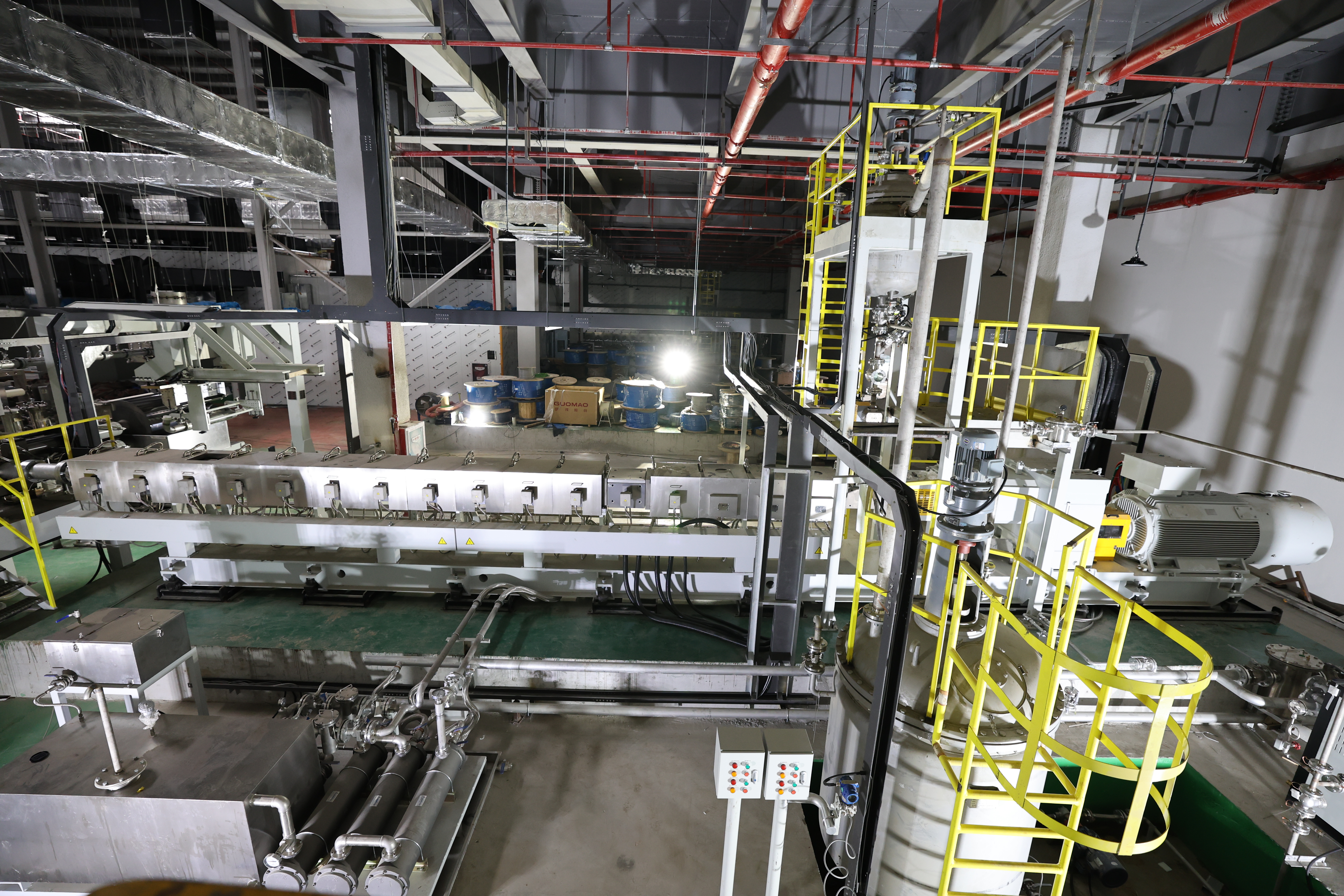 Producent linii do wytłaczania folii oddzielającej baterie litowe | Maszyny Jwella
