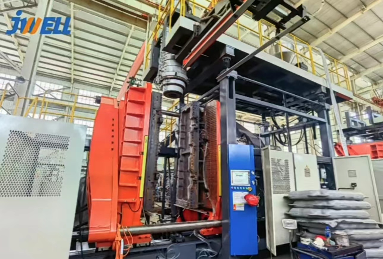 Maszyna do formowania z rozdmuchem Jwell 500L/1000L do platformy pływającej PV/platformy dźwigarowej/platformy półzanurzalnej 