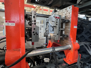 Plastikowe butelki i słoiki Formy do formowania z rozdmuchem, Pusta plastikowa forma do formowania z rozdmuchem