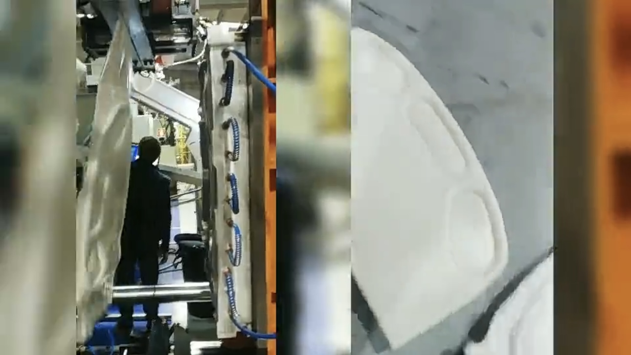 Maszyna do formowania rozdmuchowego Jwell do mebli medycznych z tworzyw sztucznych Podnóżek / zagłówek łóżka szpitalnego